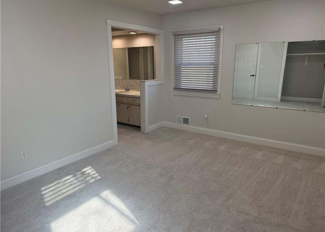 12943 Sycamore Avenue — photo 19