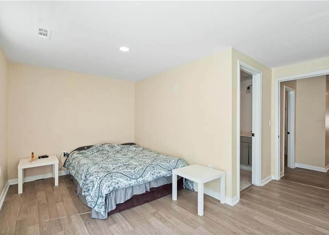 3821 Monroe Avenue — photo 20