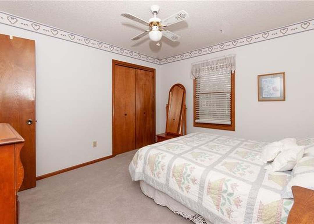 1300 Lee Lane — photo 23