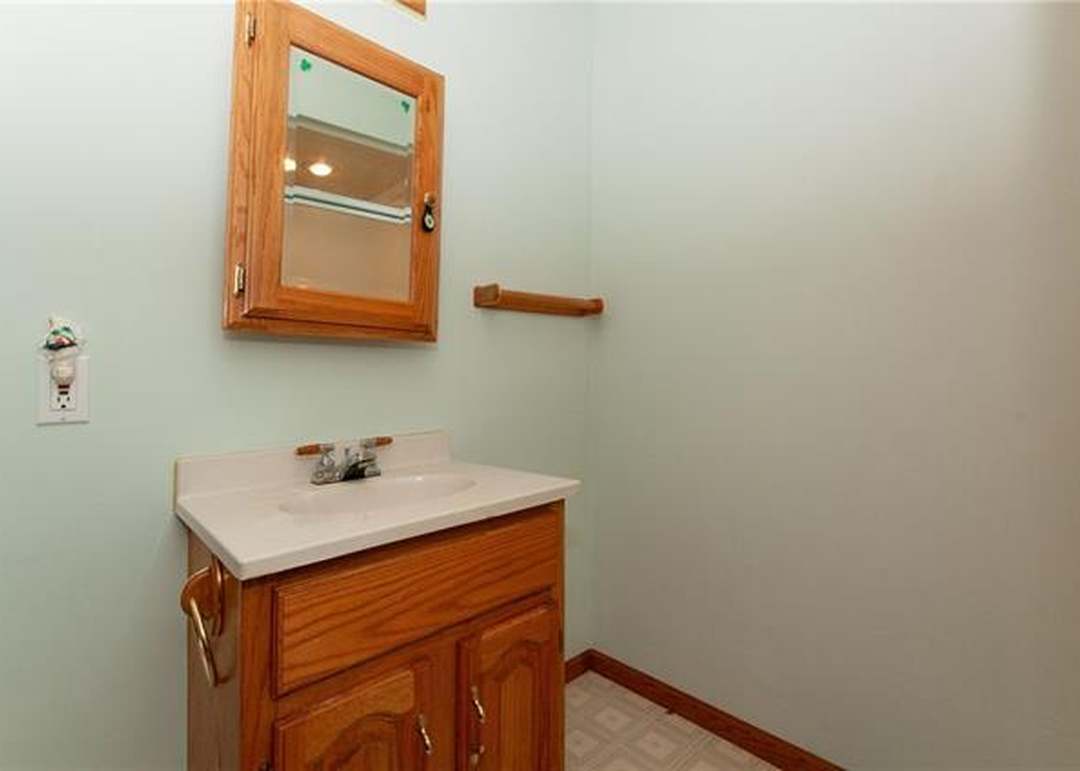 1300 Lee Lane — photo 28