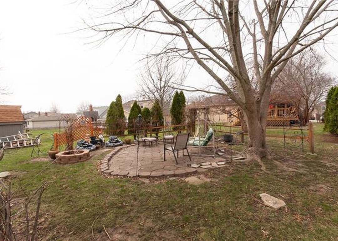 1300 Lee Lane — photo 36