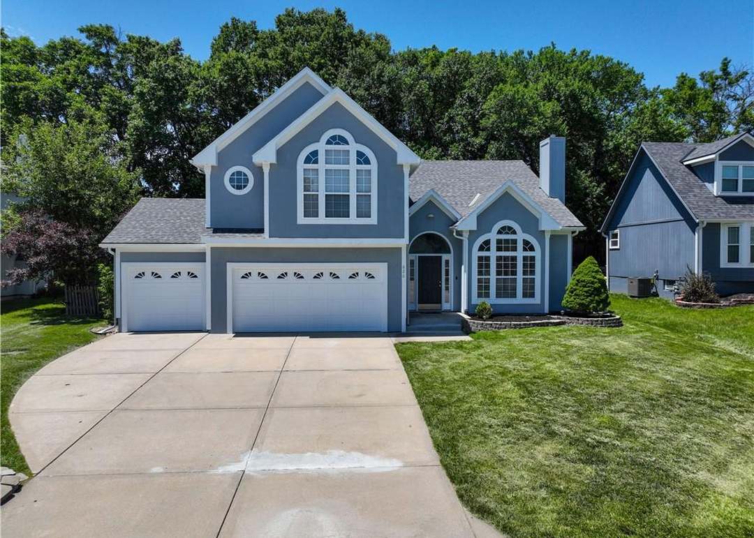 620 SE James Ct — photo 40