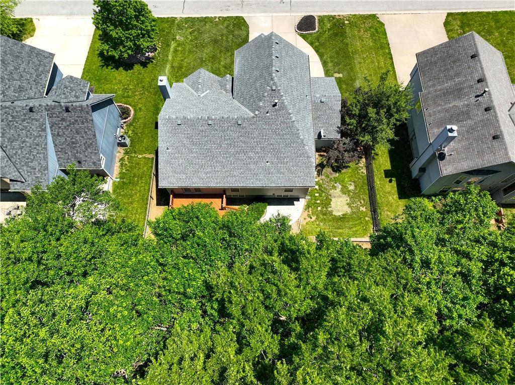620 SE James Ct — photo 48