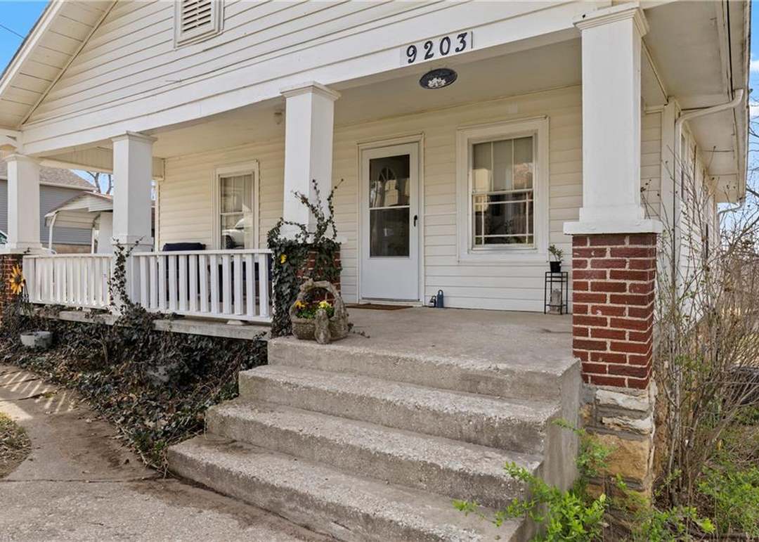 9203 W 50th Terrace — photo 10