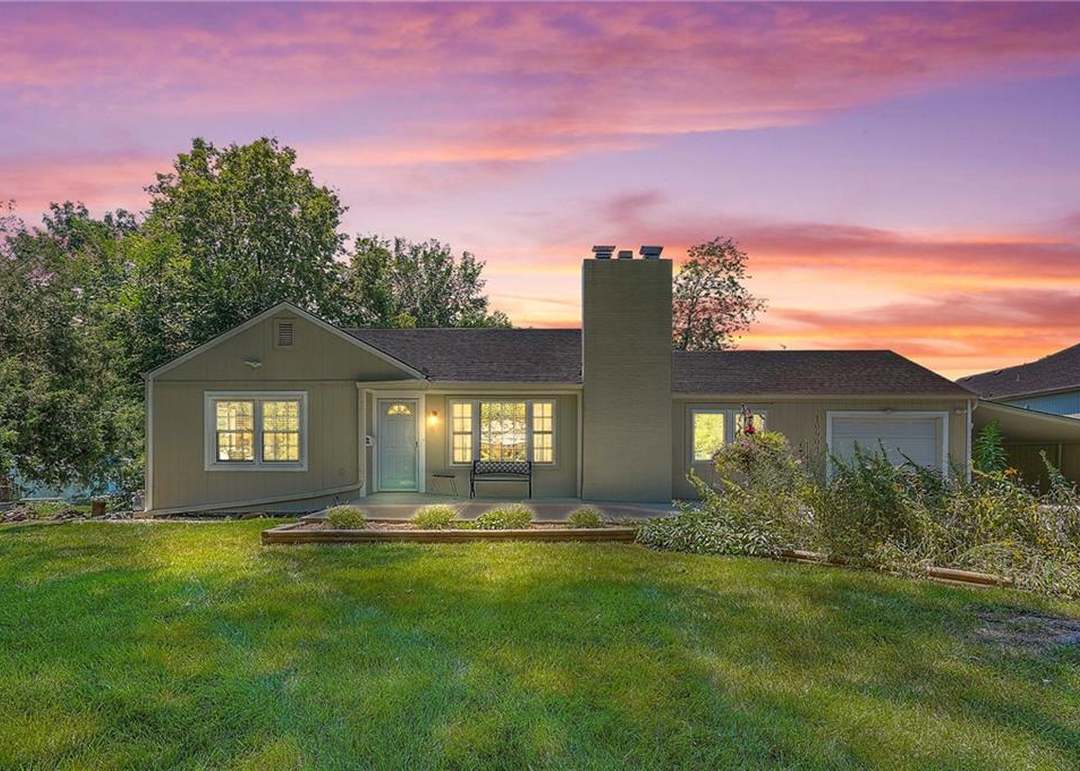 10907 Sharon Lane — photo 38
