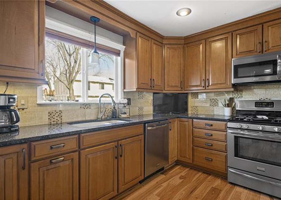 14111 W 88TH Street — photo 2
