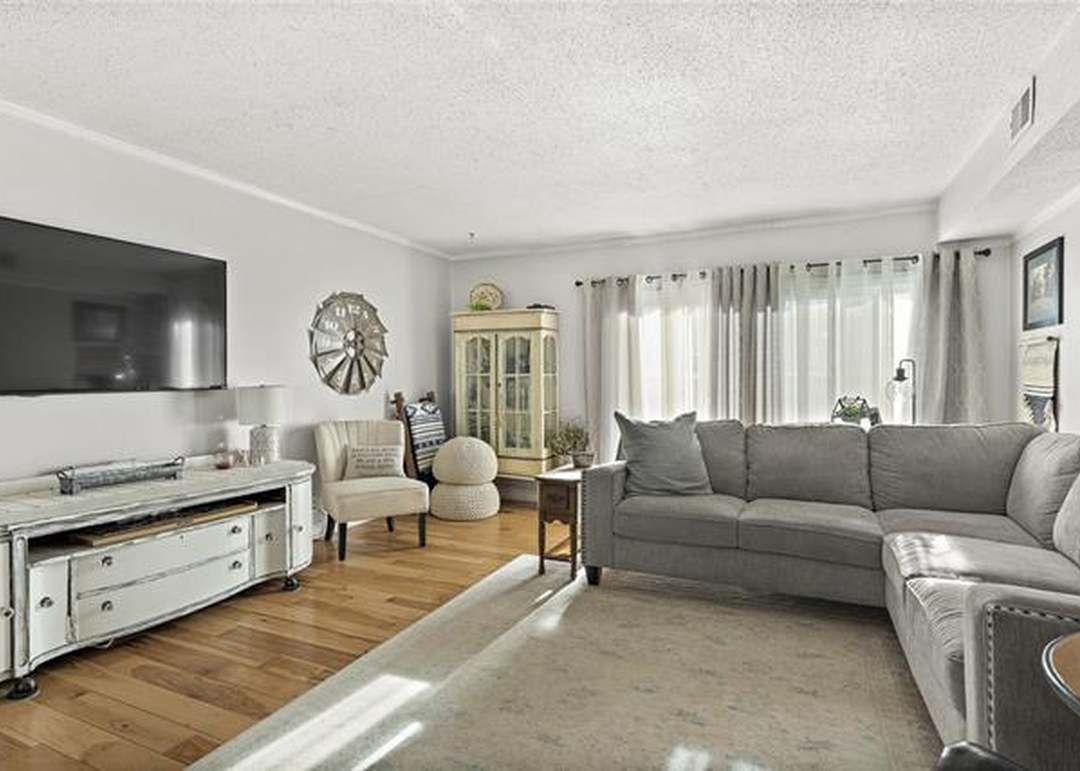 14111 W 88TH Street — photo 8