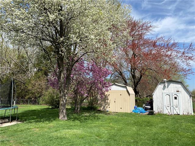 206 Myron Avenue — photo 17