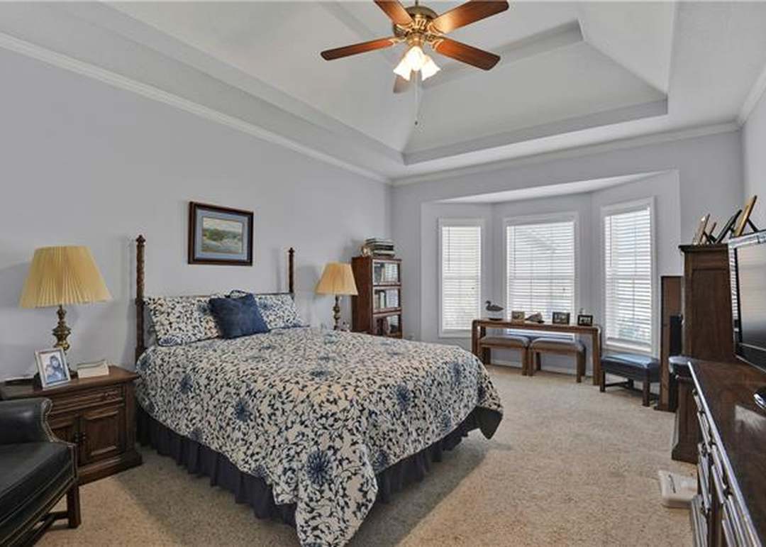 9426 Swarner Drive — photo 17