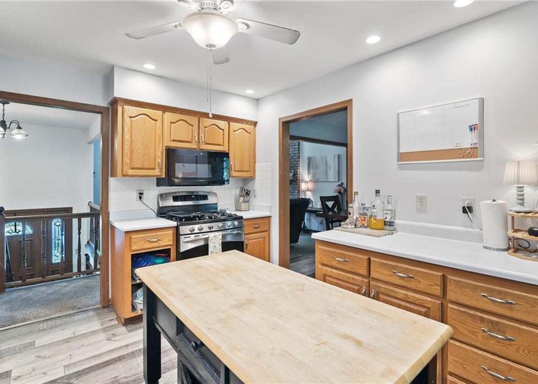 11579 Earnshaw Street — photo 14