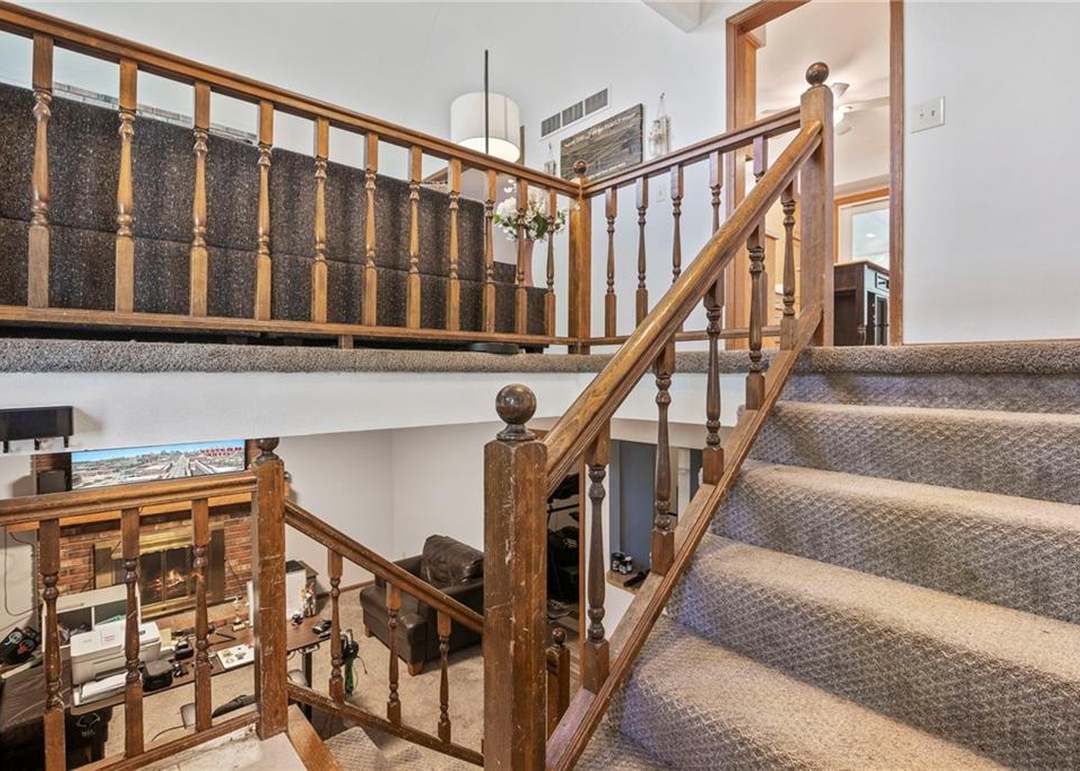 11579 Earnshaw Street — photo 25