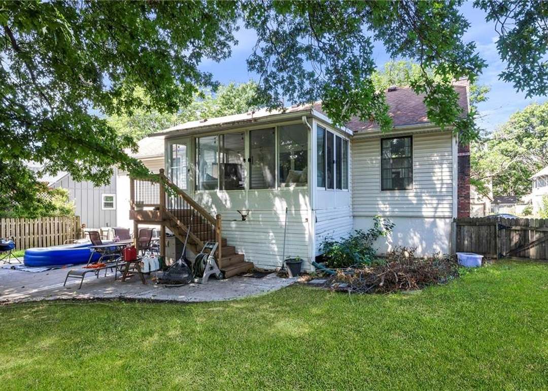 11579 Earnshaw Street — photo 34