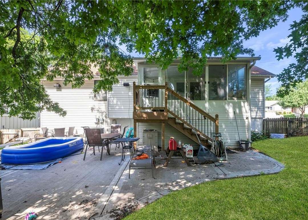11579 Earnshaw Street — photo 35