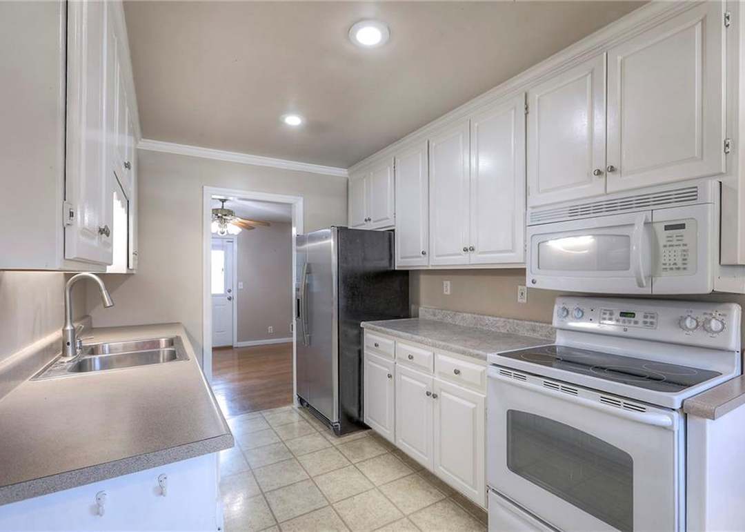 5005 S Woodside Avenue — photo 13