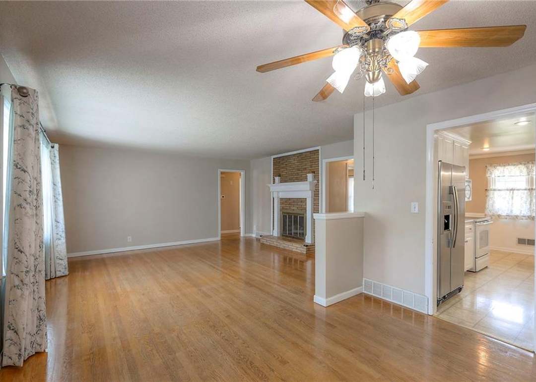 5005 S Woodside Avenue — photo 15