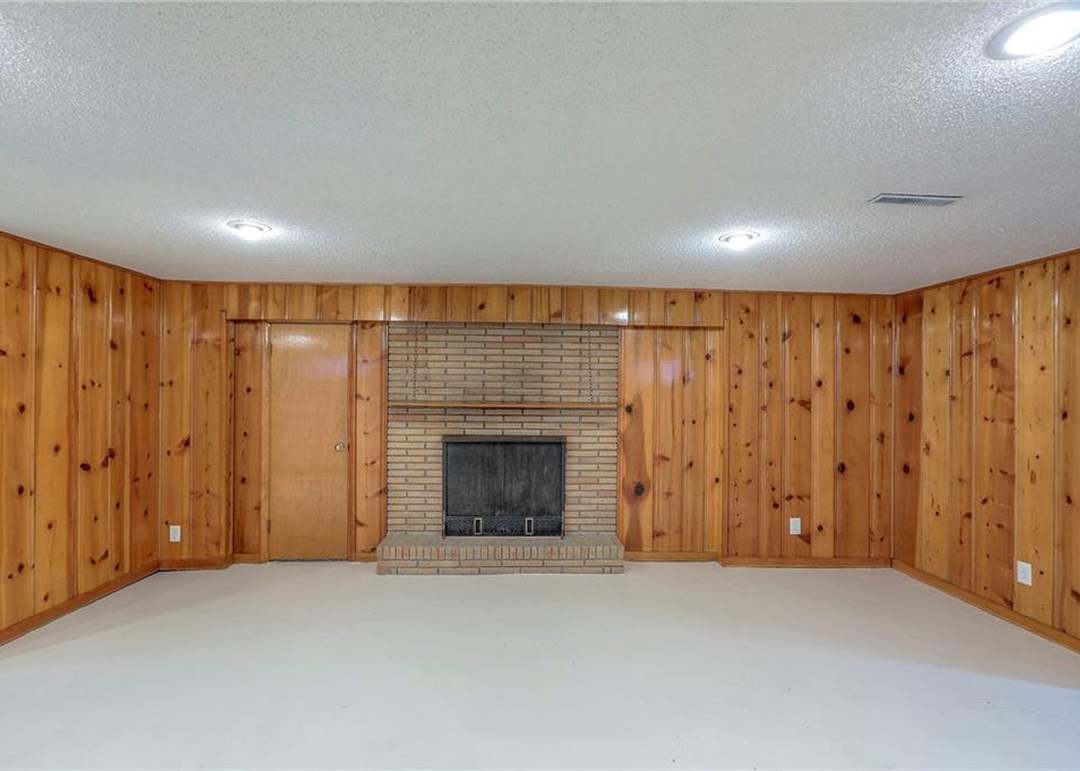 5005 S Woodside Avenue — photo 26