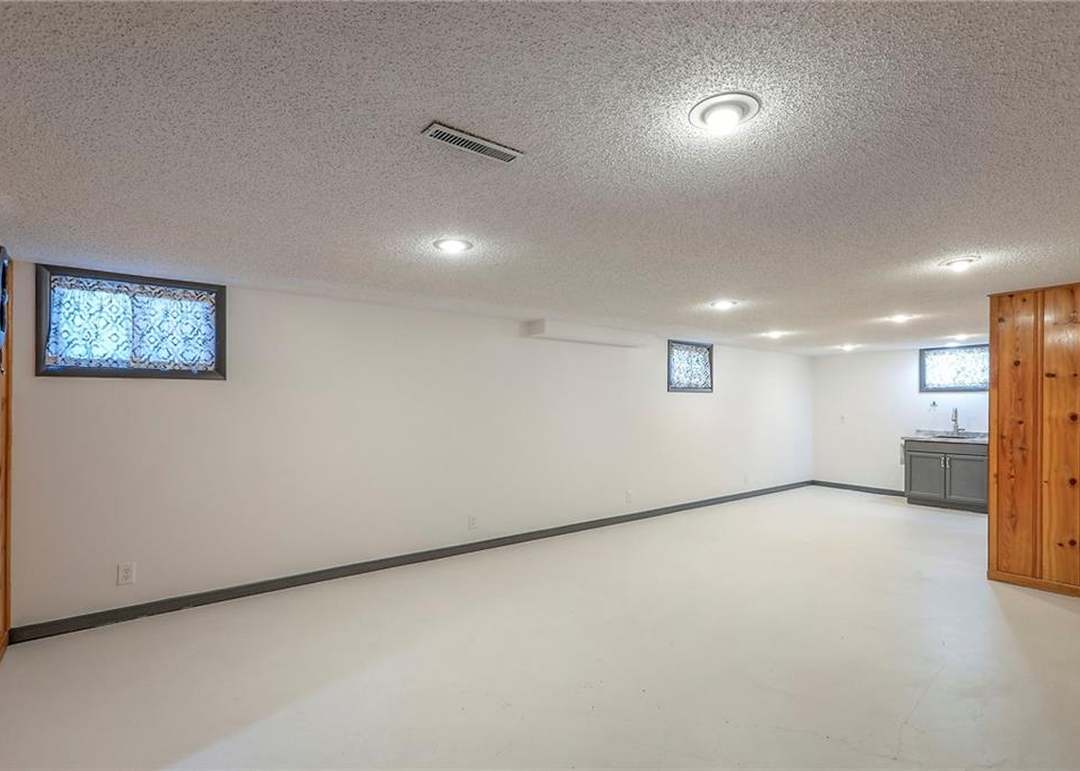 5005 S Woodside Avenue — photo 27
