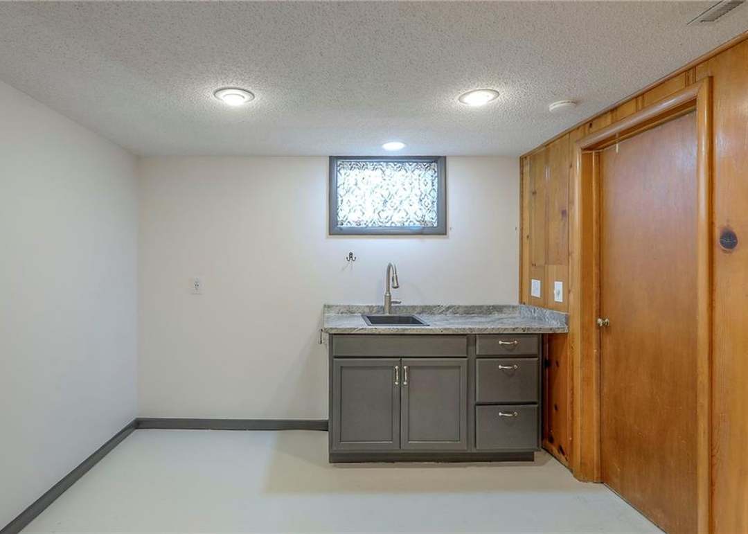 5005 S Woodside Avenue — photo 29