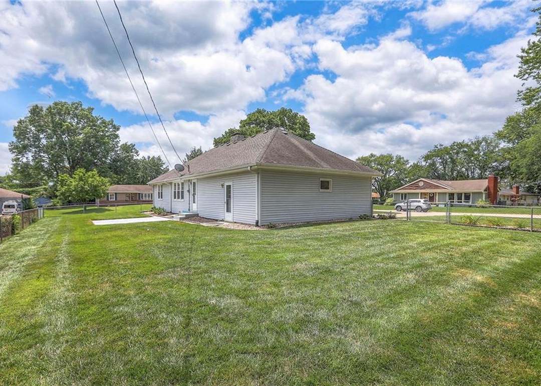 5005 S Woodside Avenue — photo 40