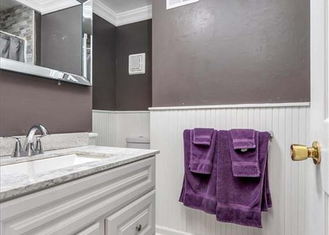 5034 Waverly Avenue — photo 15