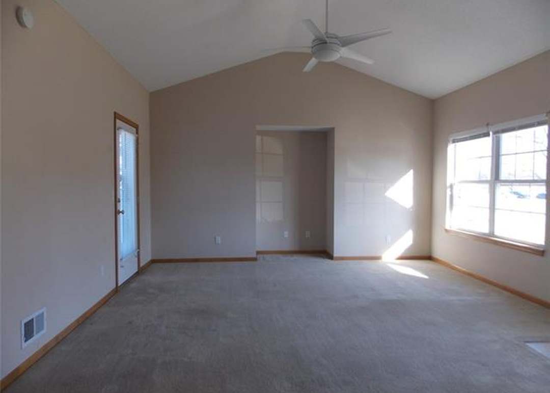 8350 Stewart Place — photo 11