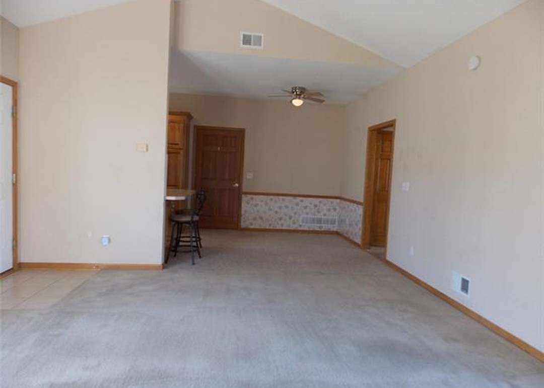 8350 Stewart Place — photo 13