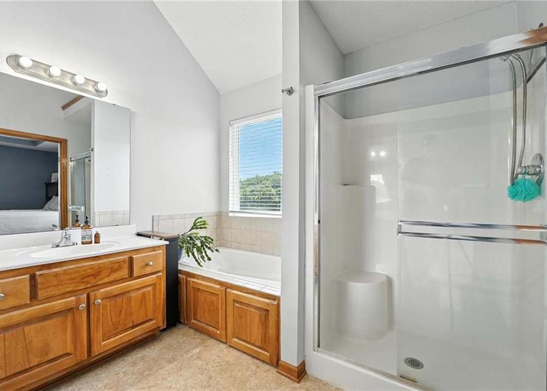 818 N Maple Street — photo 7