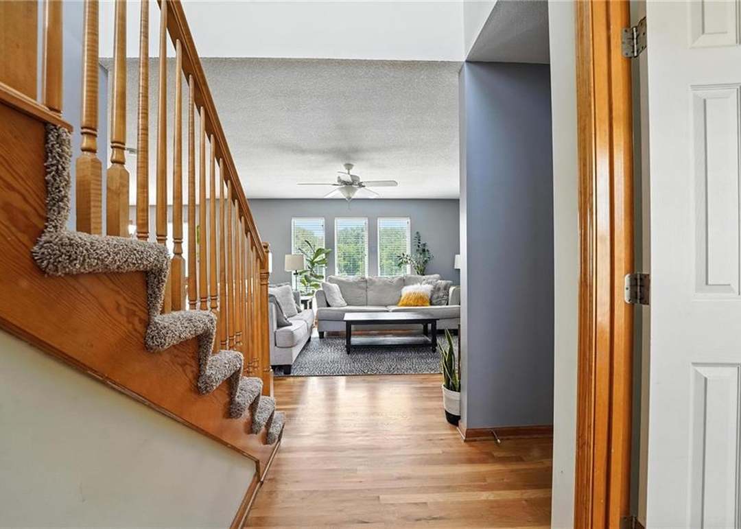 818 N Maple Street — photo 8