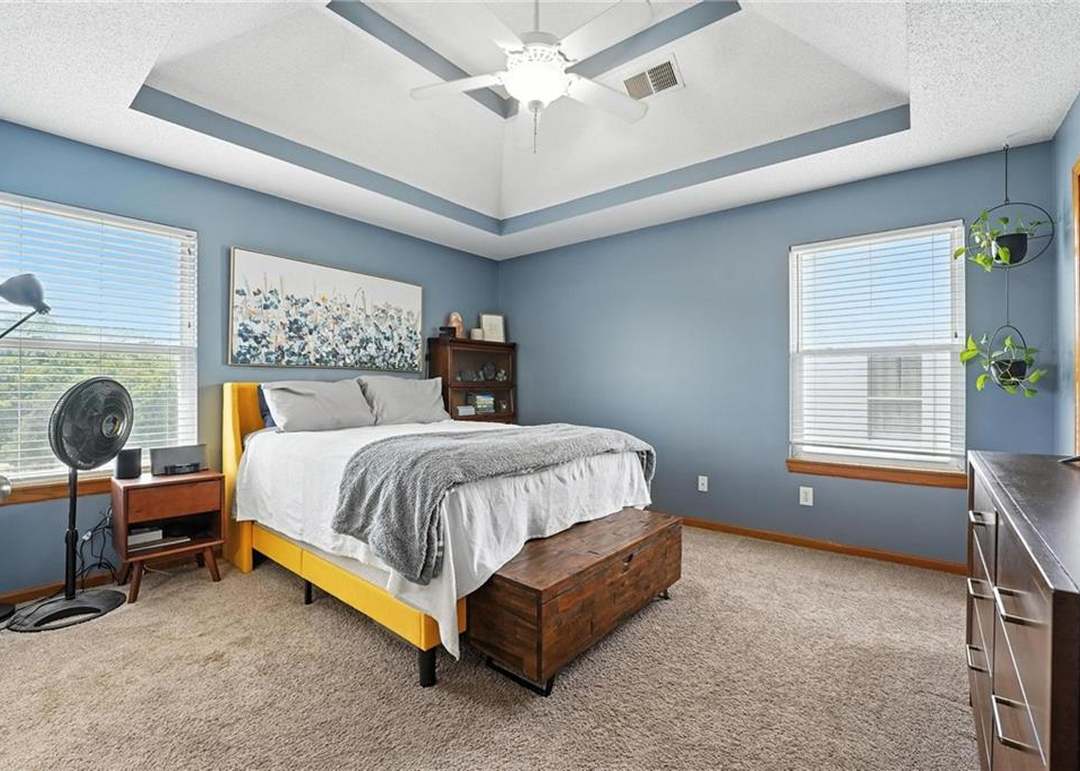 818 N Maple Street — photo 13