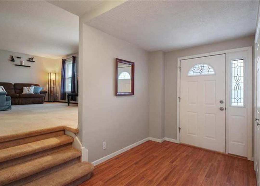 5523 Sutton Avenue — photo 7