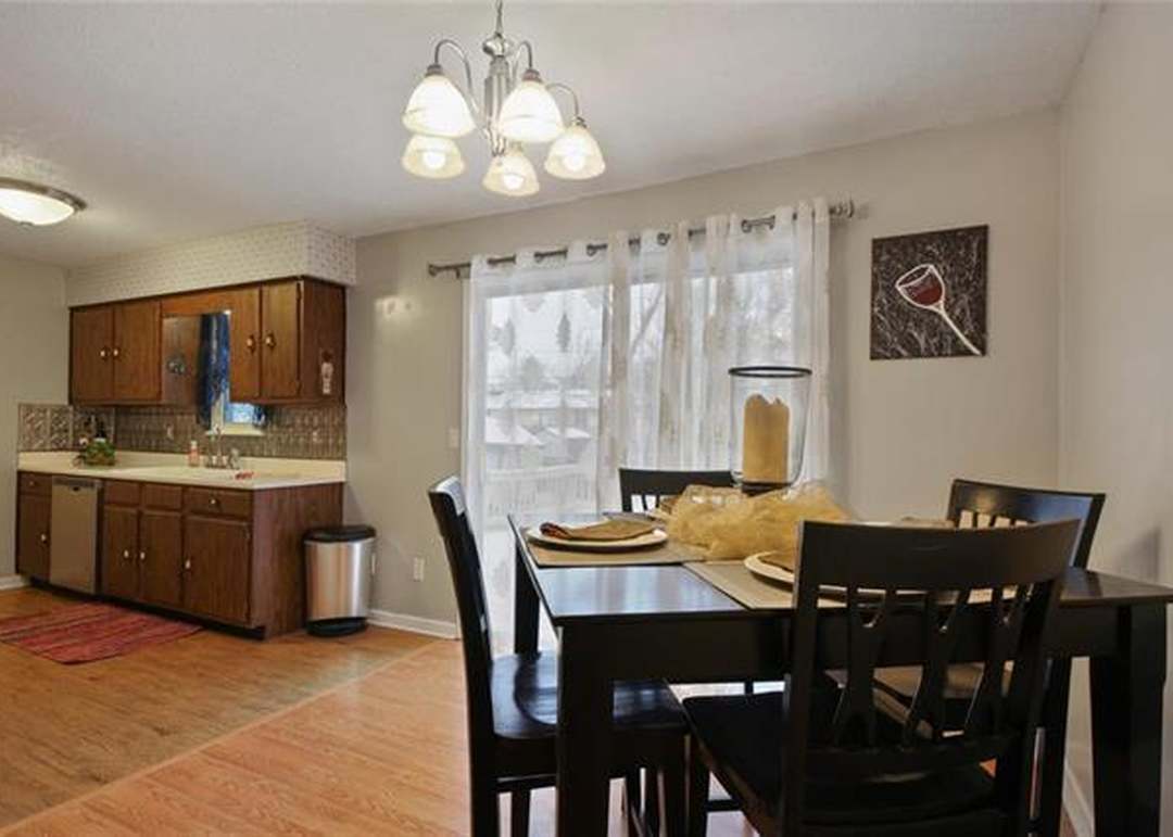 5523 Sutton Avenue — photo 11