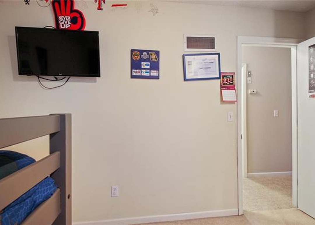 5523 Sutton Avenue — photo 18
