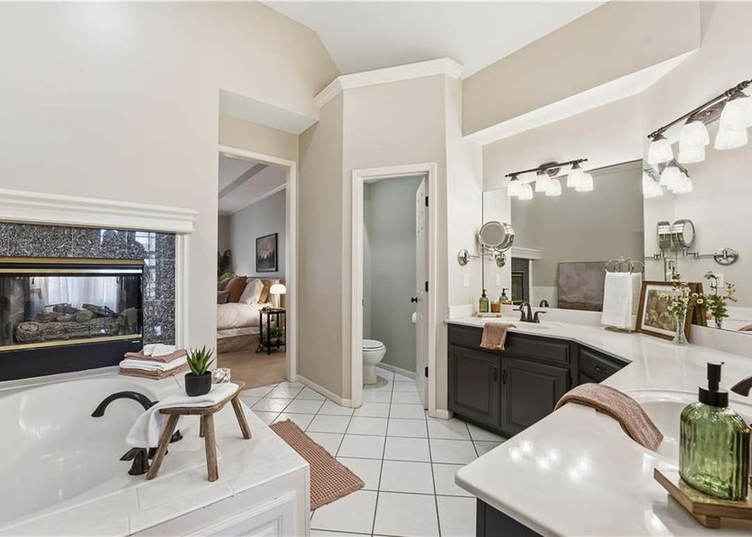 14705 W 128th Street — photo 24