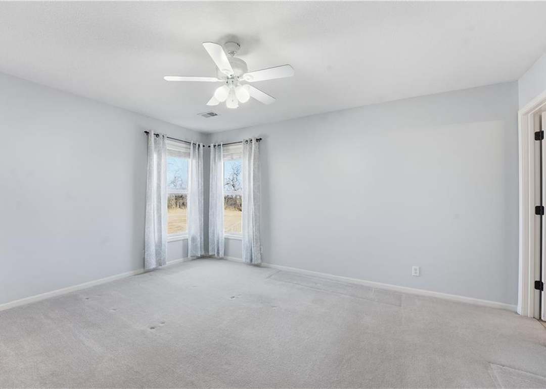 14705 W 128th Street — photo 33