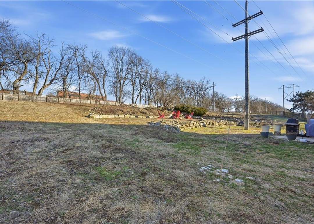 14705 W 128th Street — photo 47