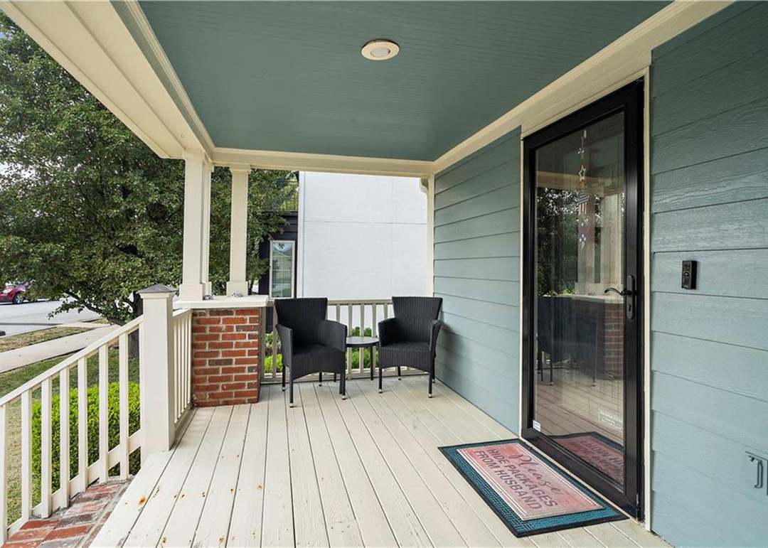 1820 SW Napa Valley Drive — photo 11