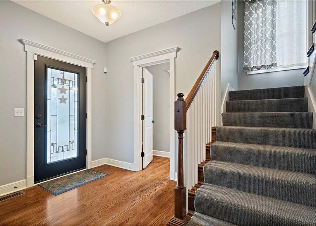1820 SW Napa Valley Drive — photo 12