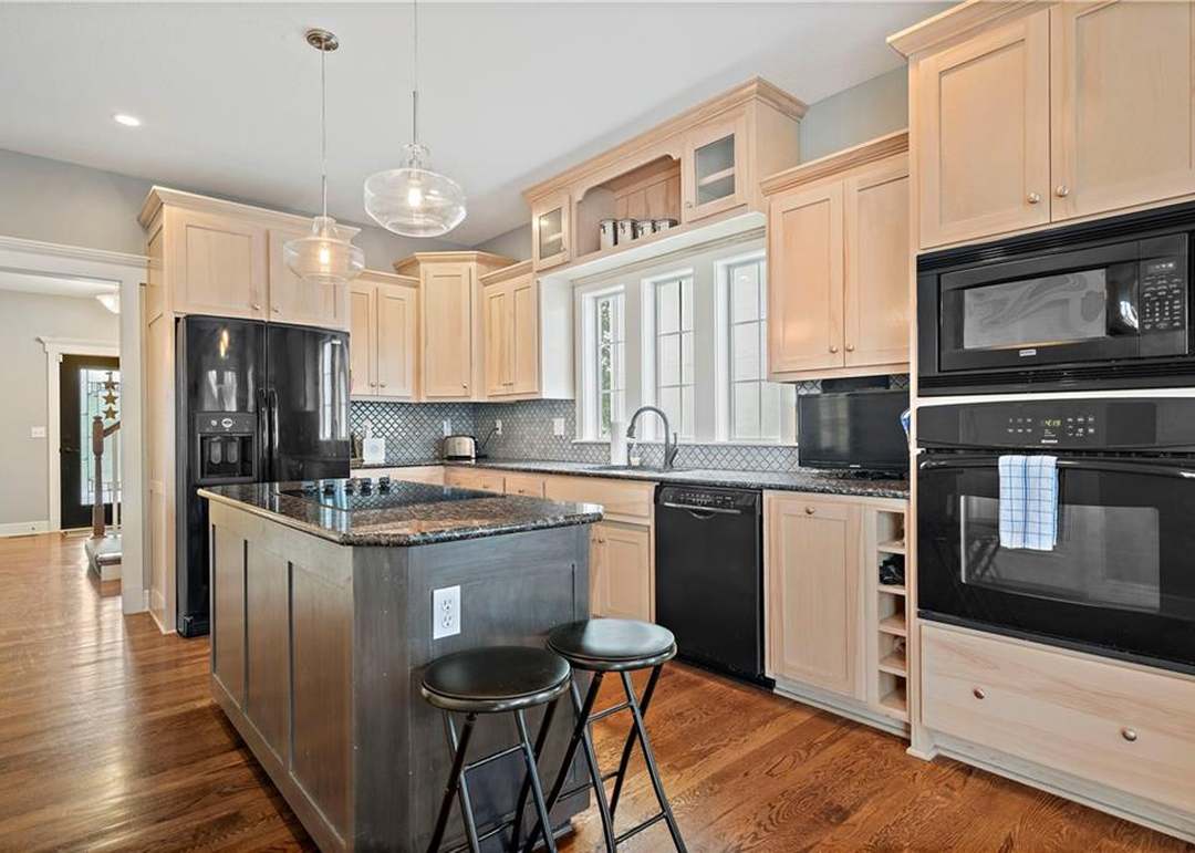 1820 SW Napa Valley Drive — photo 20