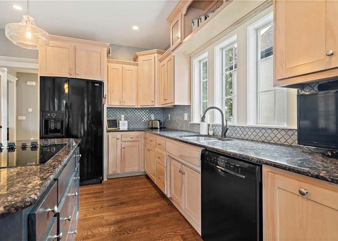 1820 SW Napa Valley Drive — photo 21