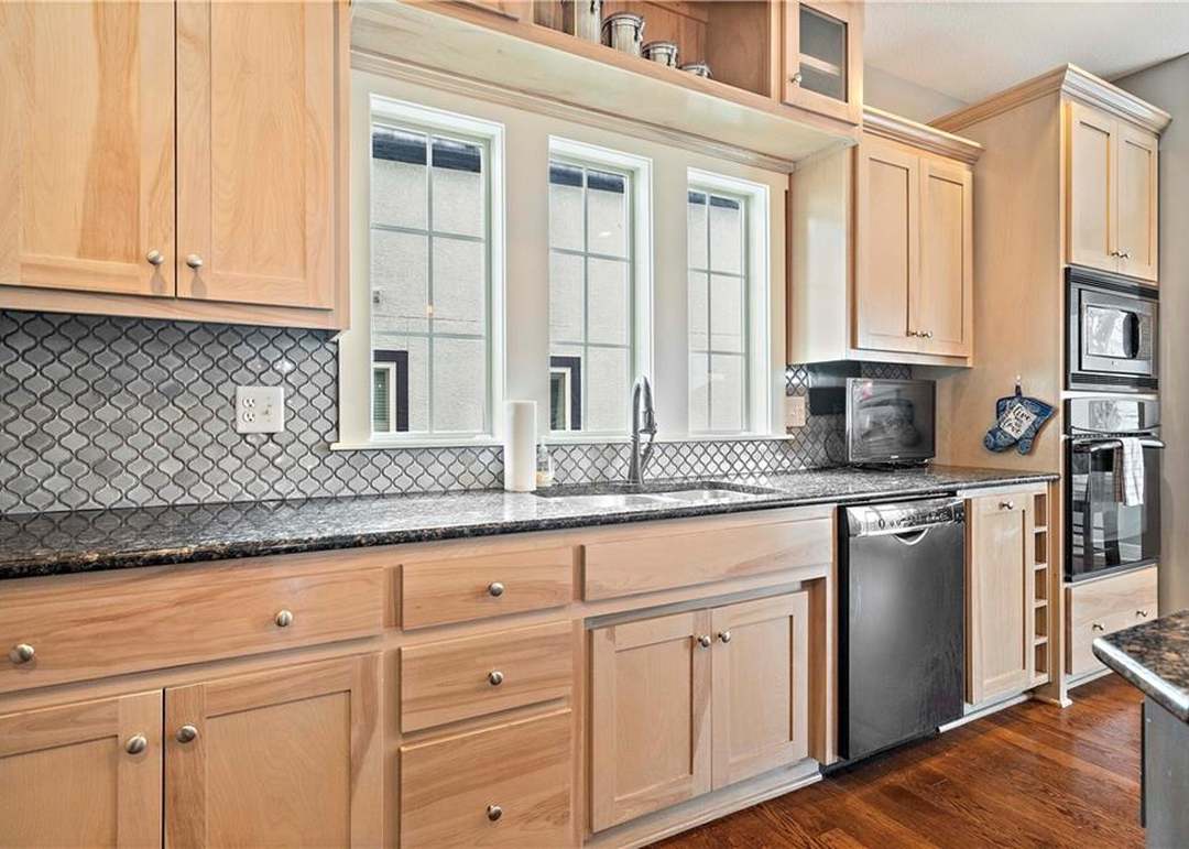 1820 SW Napa Valley Drive — photo 22