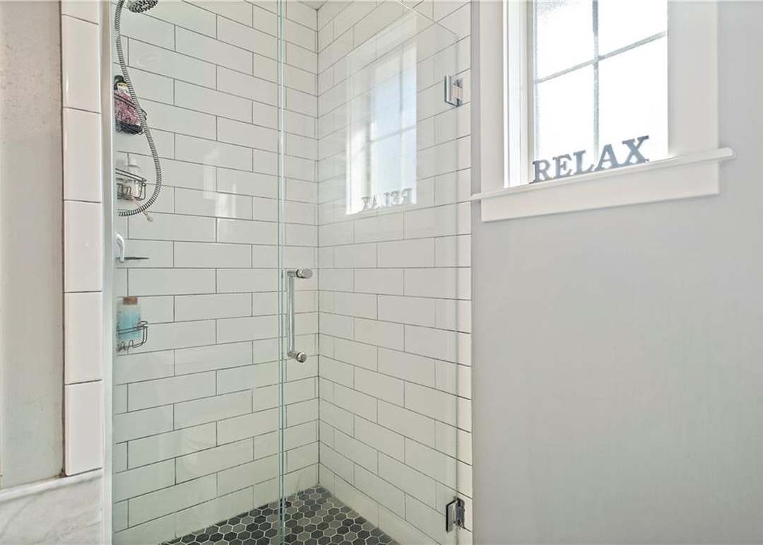1820 SW Napa Valley Drive — photo 29