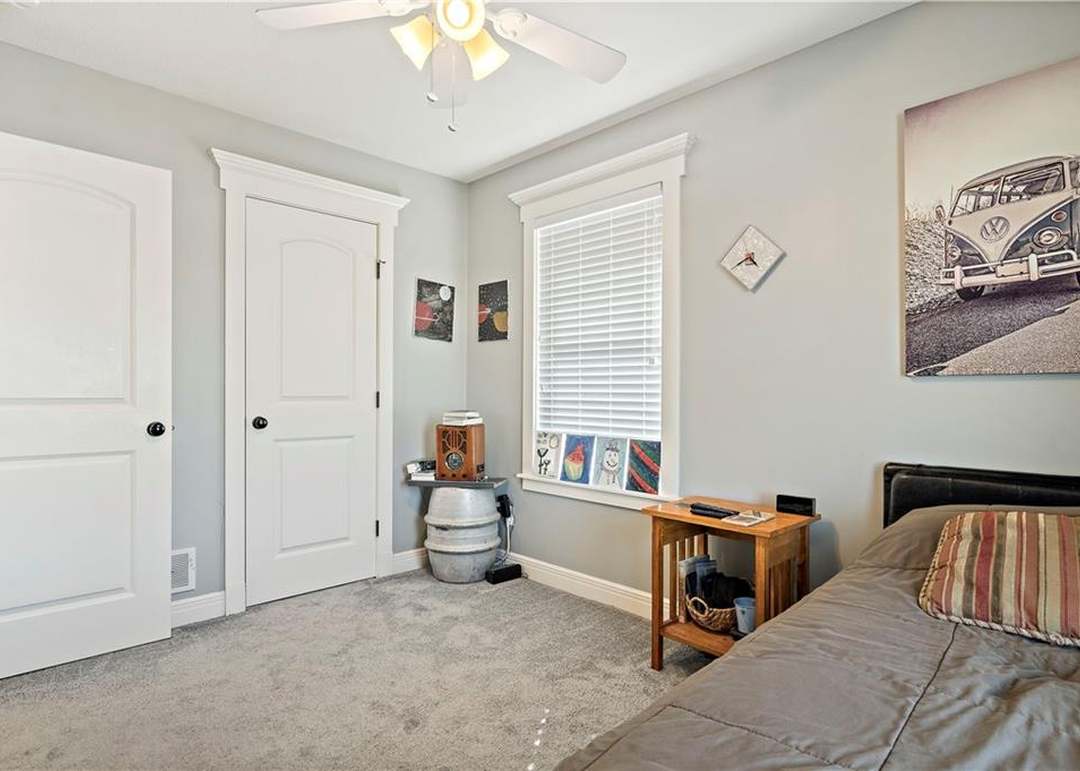 1820 SW Napa Valley Drive — photo 31