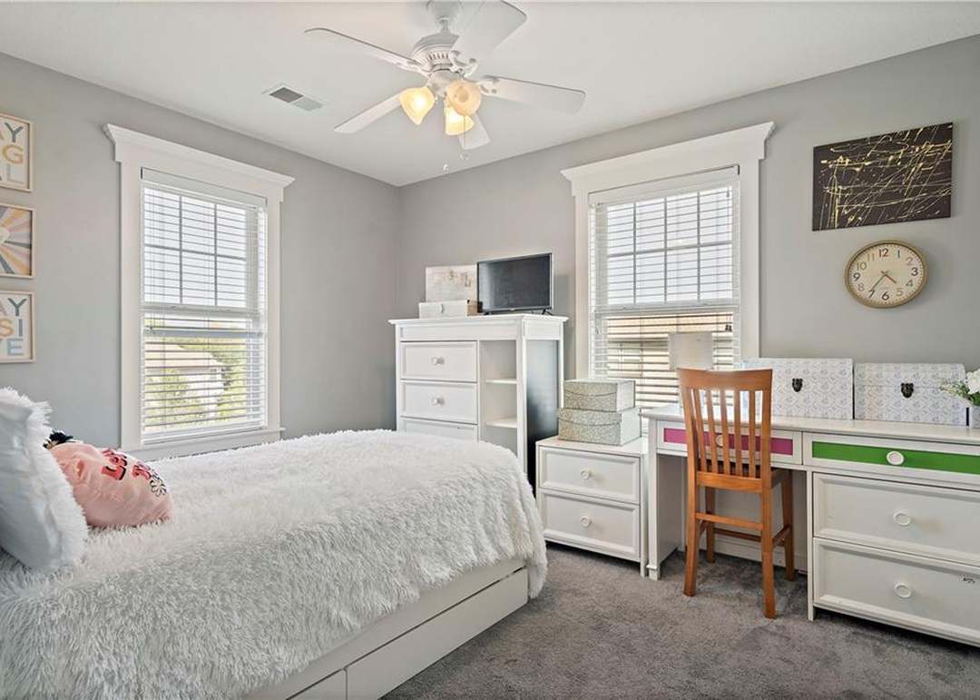 1820 SW Napa Valley Drive — photo 32