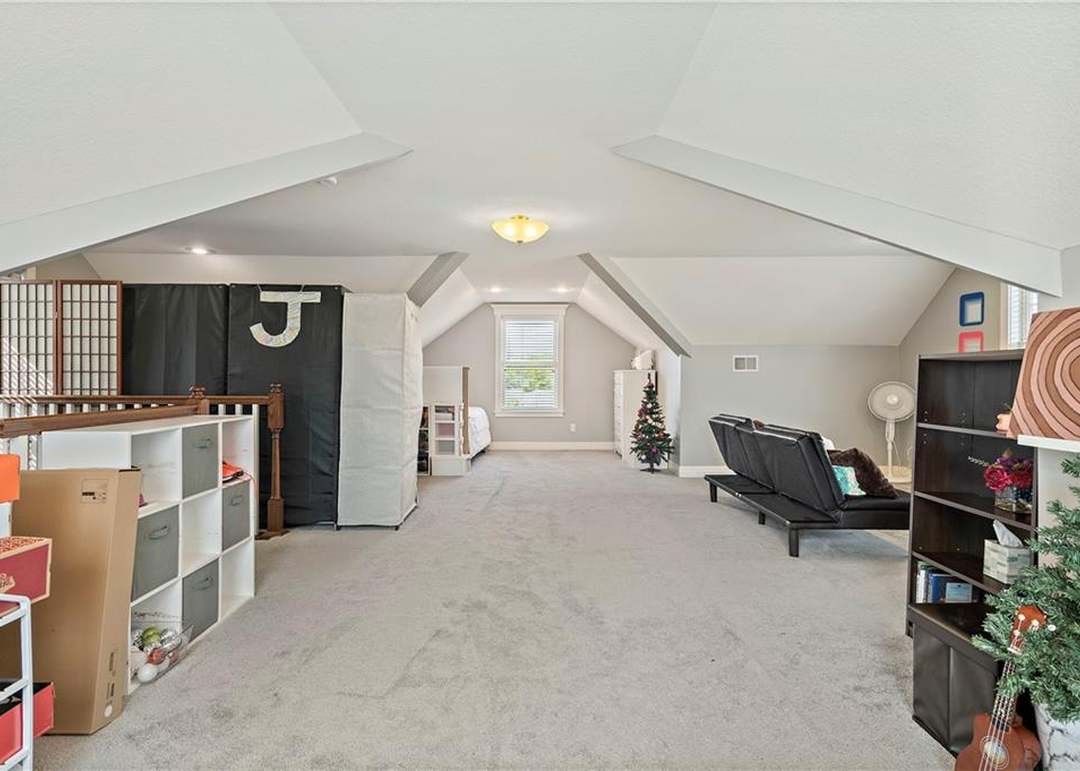 1820 SW Napa Valley Drive — photo 34