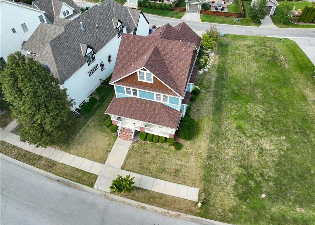 1820 SW Napa Valley Drive — photo 45