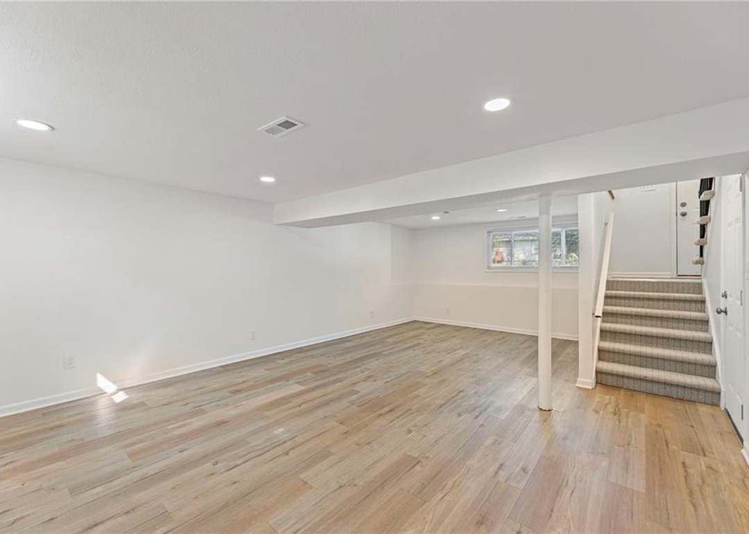 830 N 83rd Street — photo 3
