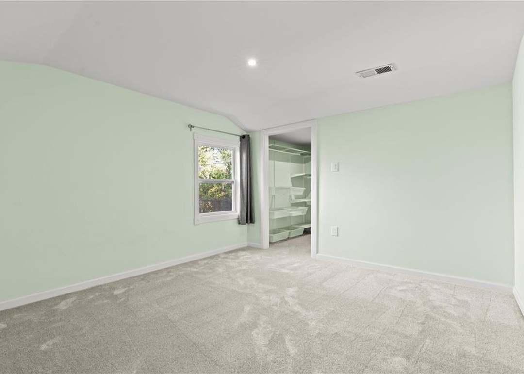 622 S Lake Drive — photo 5