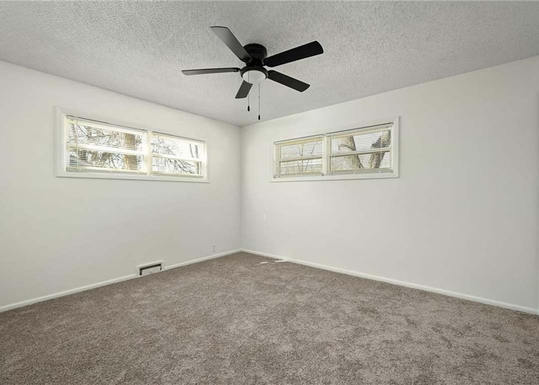 11432 Richmond Avenue — photo 15
