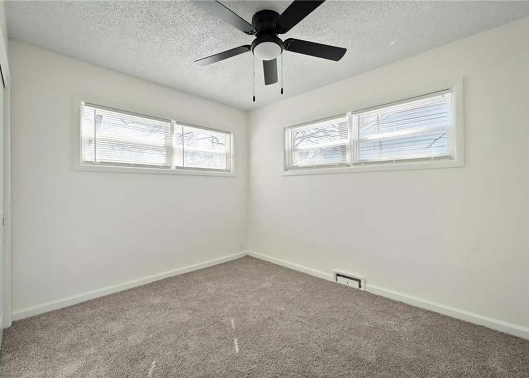 11432 Richmond Avenue — photo 16