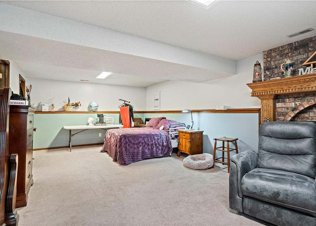 18004 E 25th St Court — photo 30